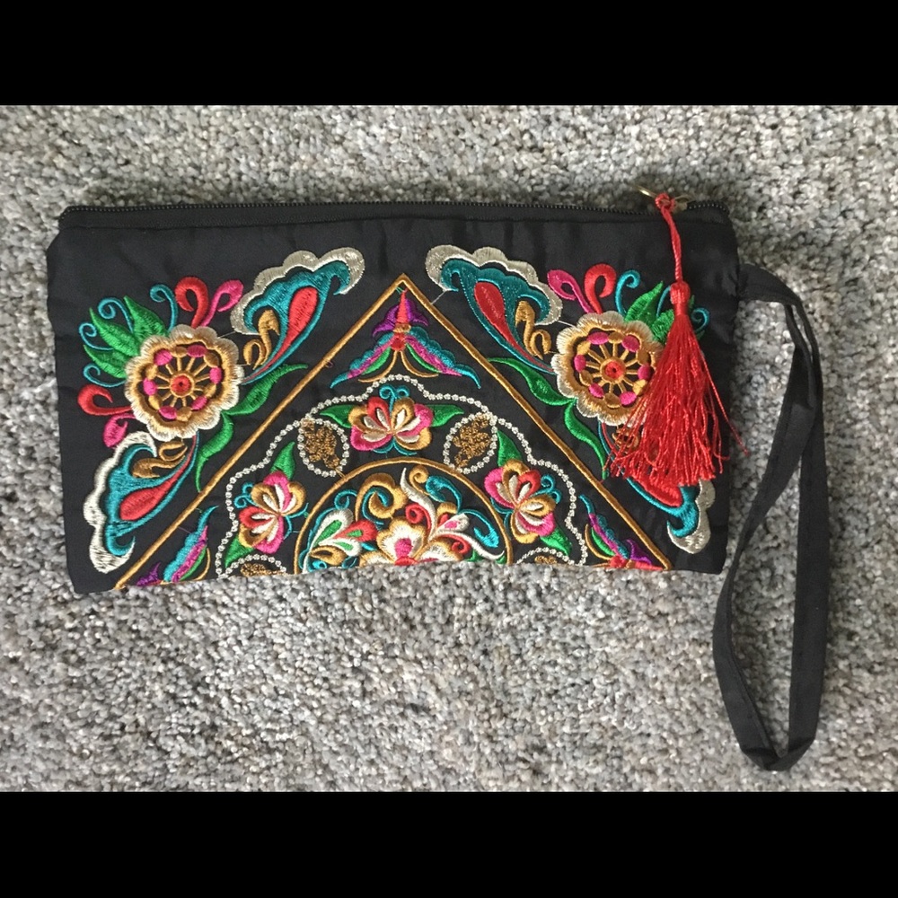 Ethnic embroidered clutch